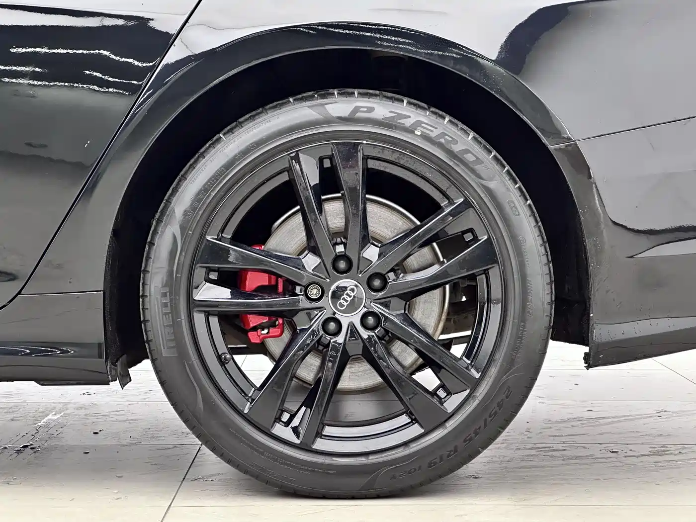 Audi A6L 2020 40 TFSI Luxury Dynamic фото 15