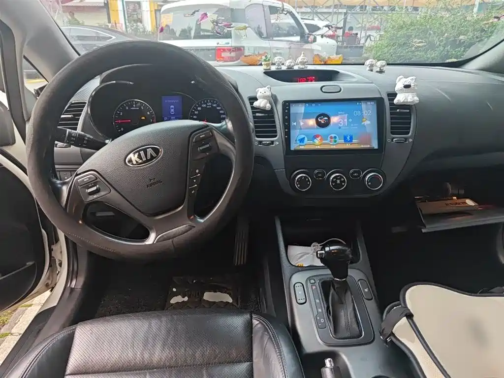 Kia K3 2015 1.6L Automatic GLS фото 6