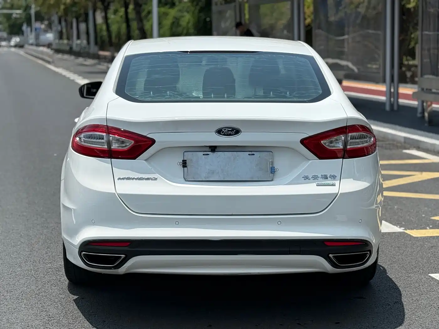 FORD MONDEO