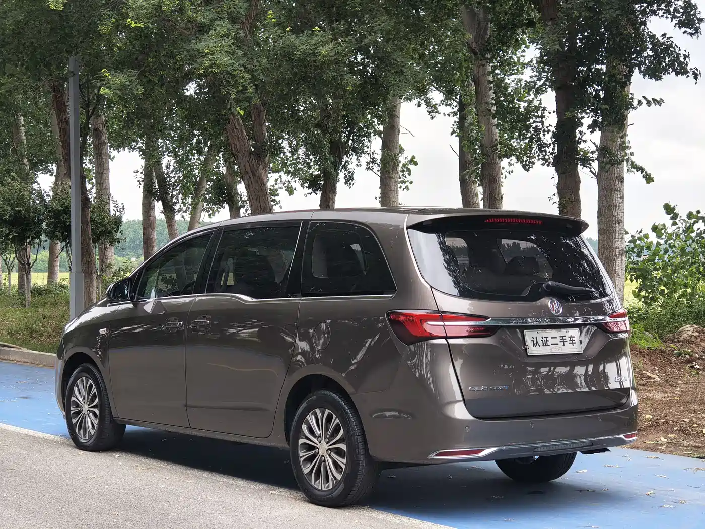BUICK GL8