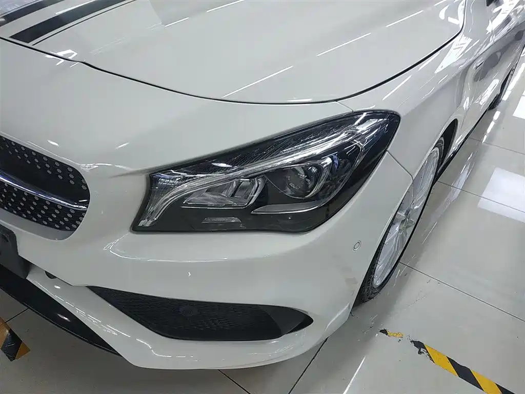 Mercedes-Benz CLA (Import) 2017 CLA 220 4MATIC Polar Limited Edition фото 18
