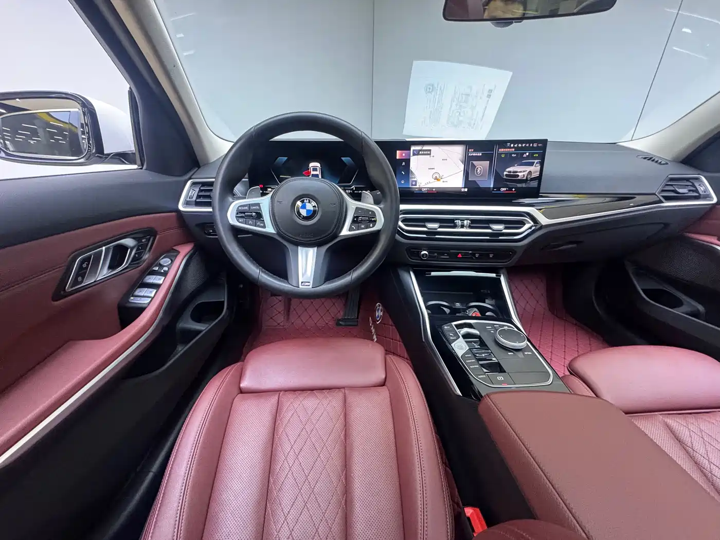BMW 3 Series 2023 320Li M Sport Package фото 12