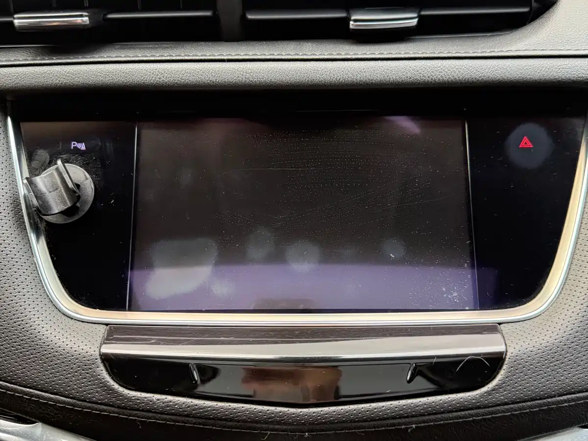 Cadillac XT5 2016 25T Luxury Model фото 15
