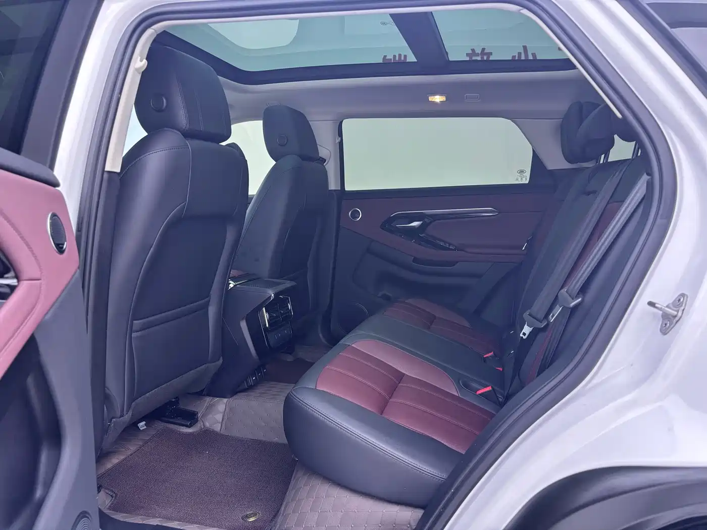 LAND ROVER RANGE ROVER AURORA