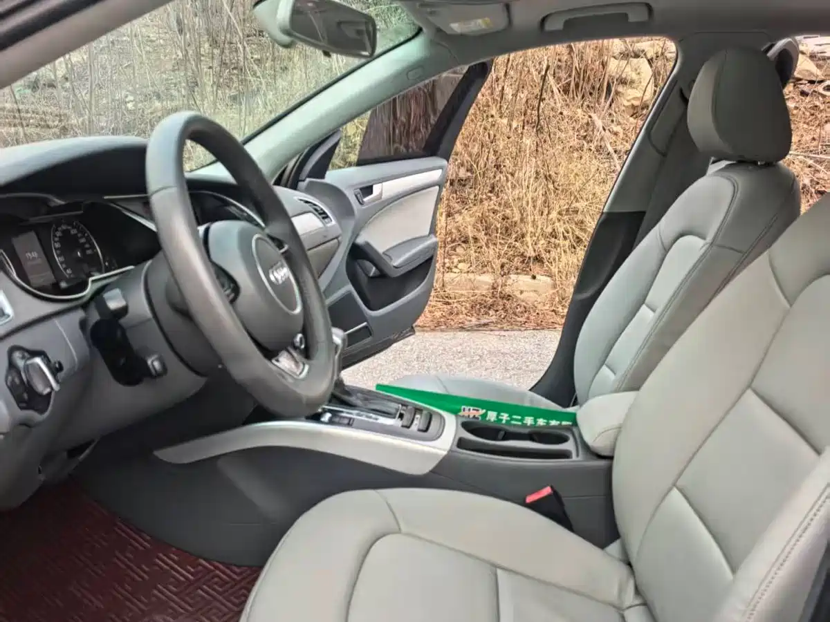 Audi A4L 2015 35 TFSI Auto Standard фото 4