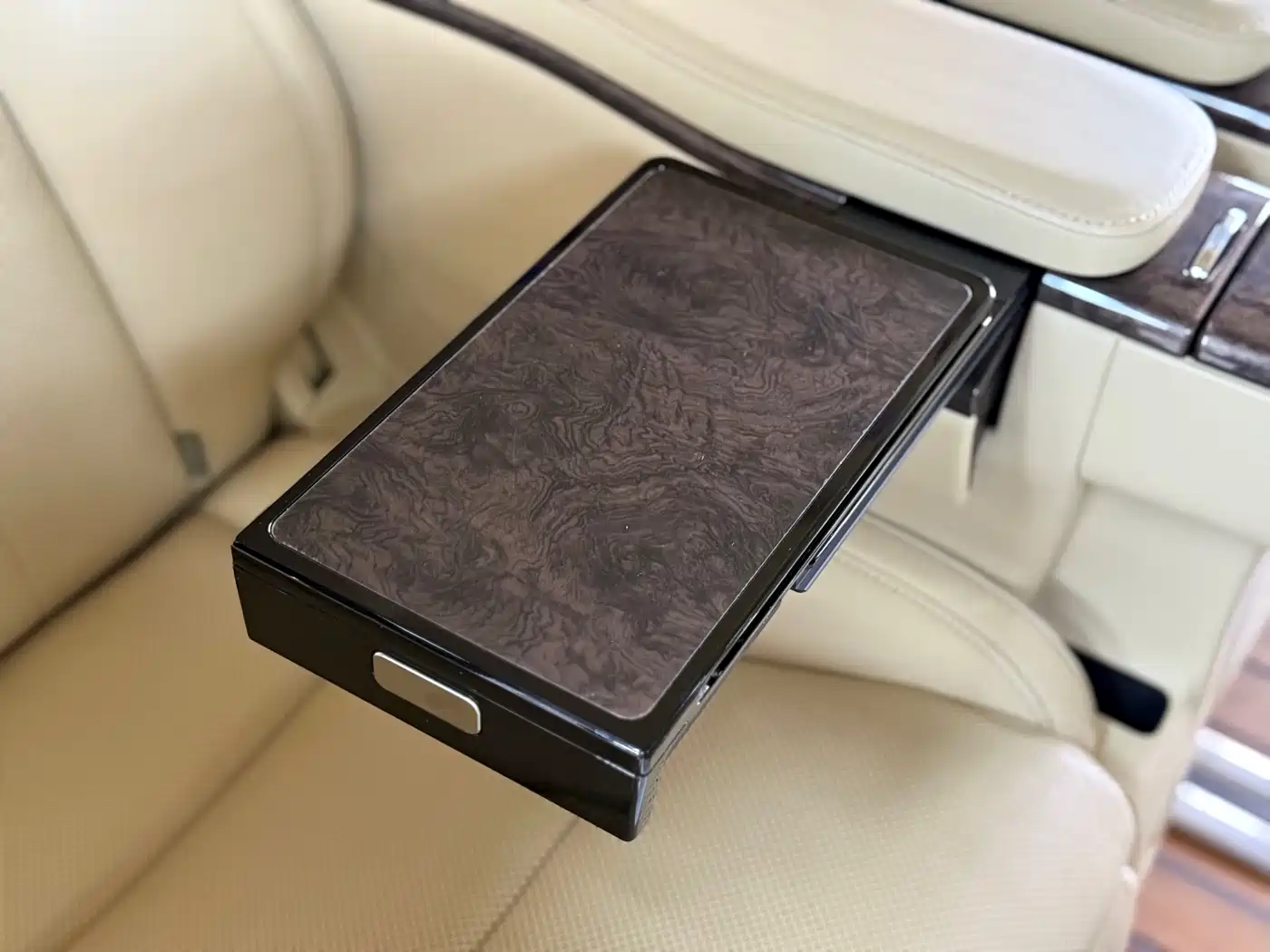 Toyota Alphard 2018 Facelift 3.5L Premium Edition фото 18