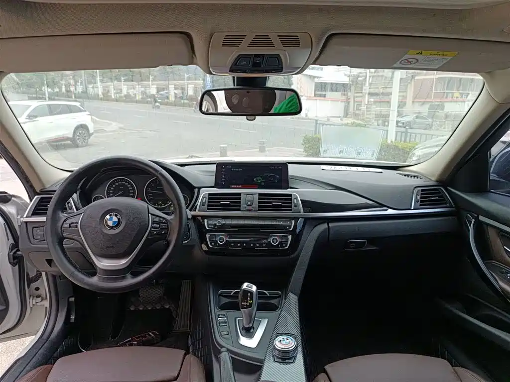 BMW 3 Series 2019 320Li Fashion Type фото 12