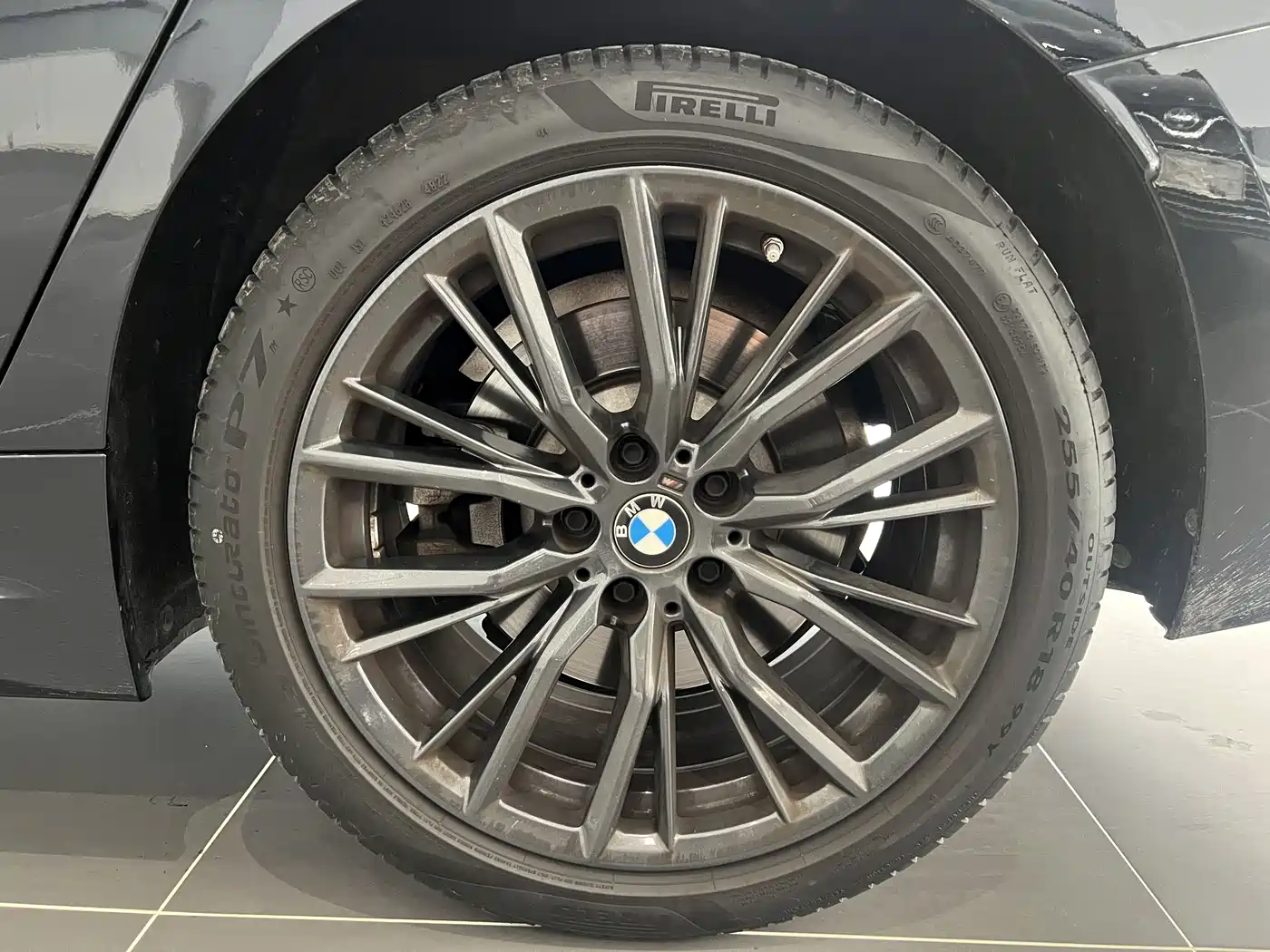 BMW 3-SERIES