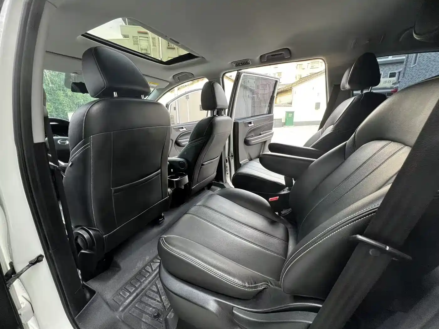 GAC Trumpchi Trumpchi M6 2021 270T DCT Premium Edition (7-seater) фото 8