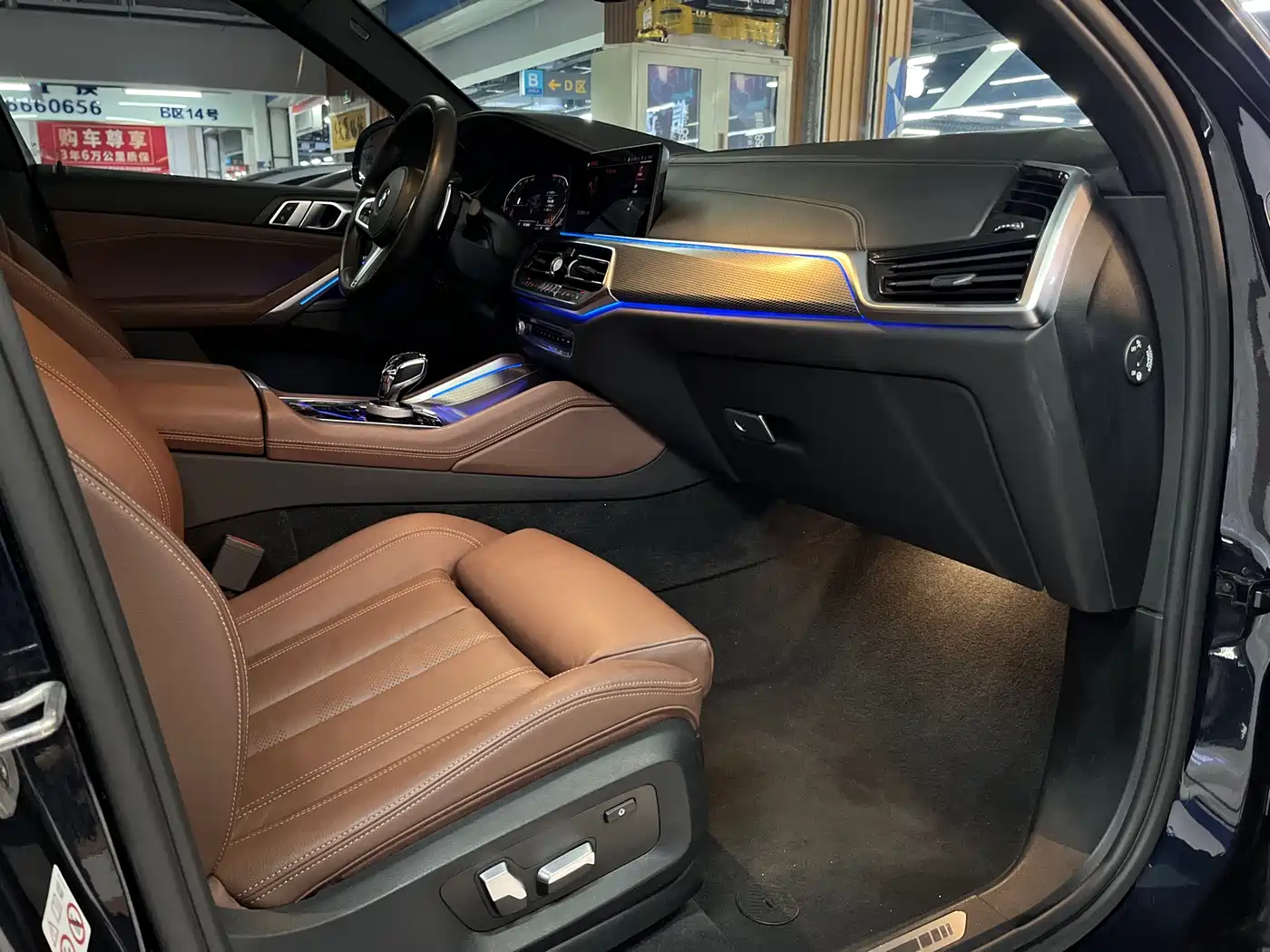 BMW X6 2021 xDrive40i M Sport Package фото 15
