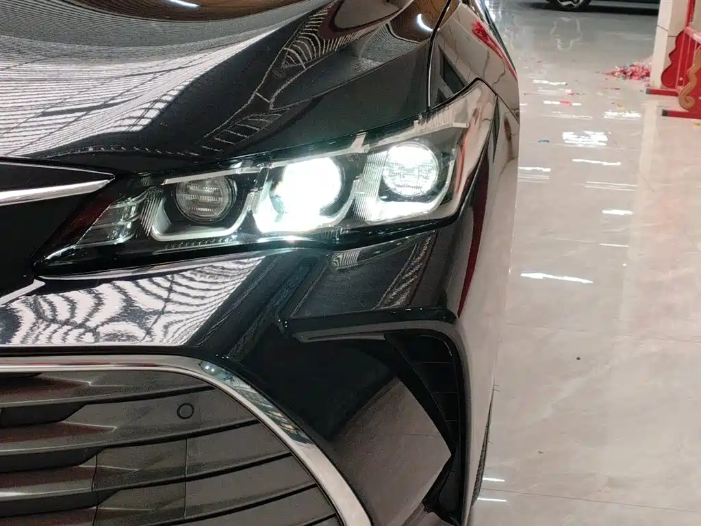 Toyota Avalon 2019 2.0L XLE Premium Edition (China VI) фото 6