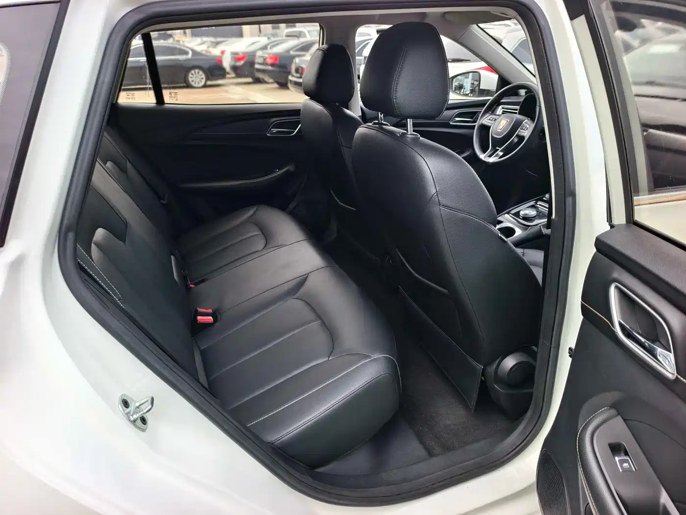 ROEWE EI5