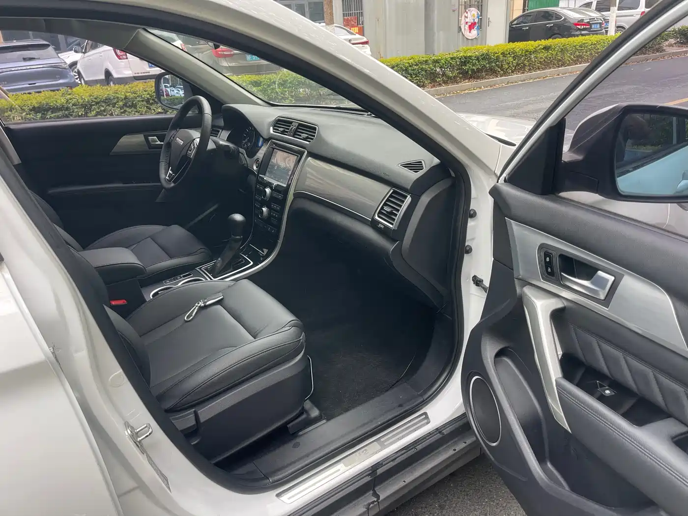 Haval H2 2016 Red Label 1.5T Automatic 2WD Luxury фото 9