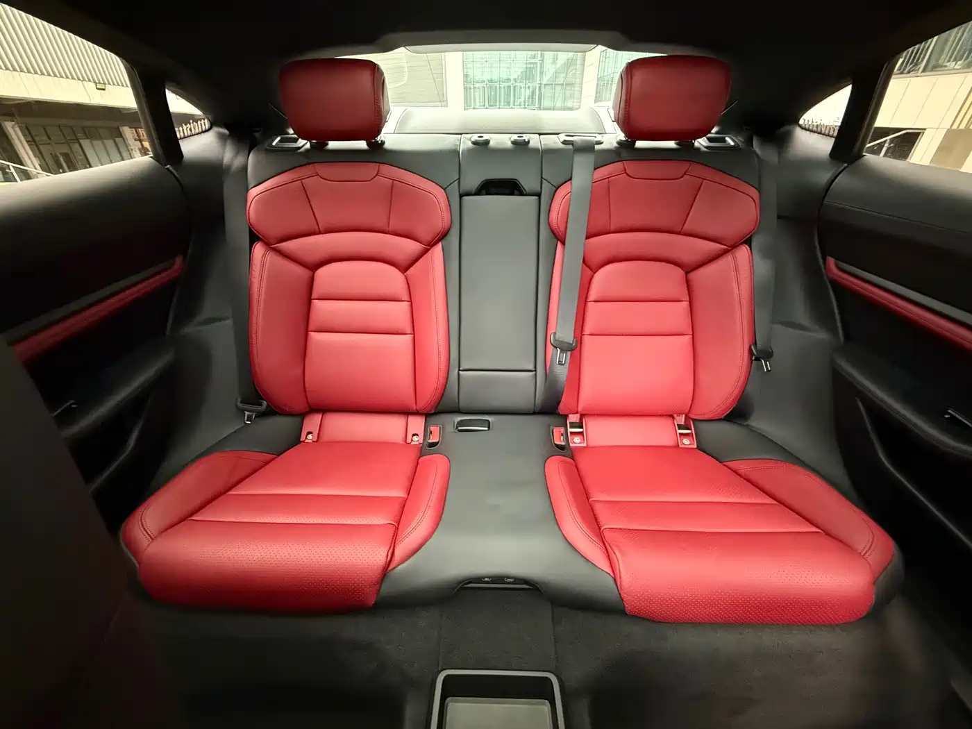 Porsche Taycan 2020 Taycan фото 8