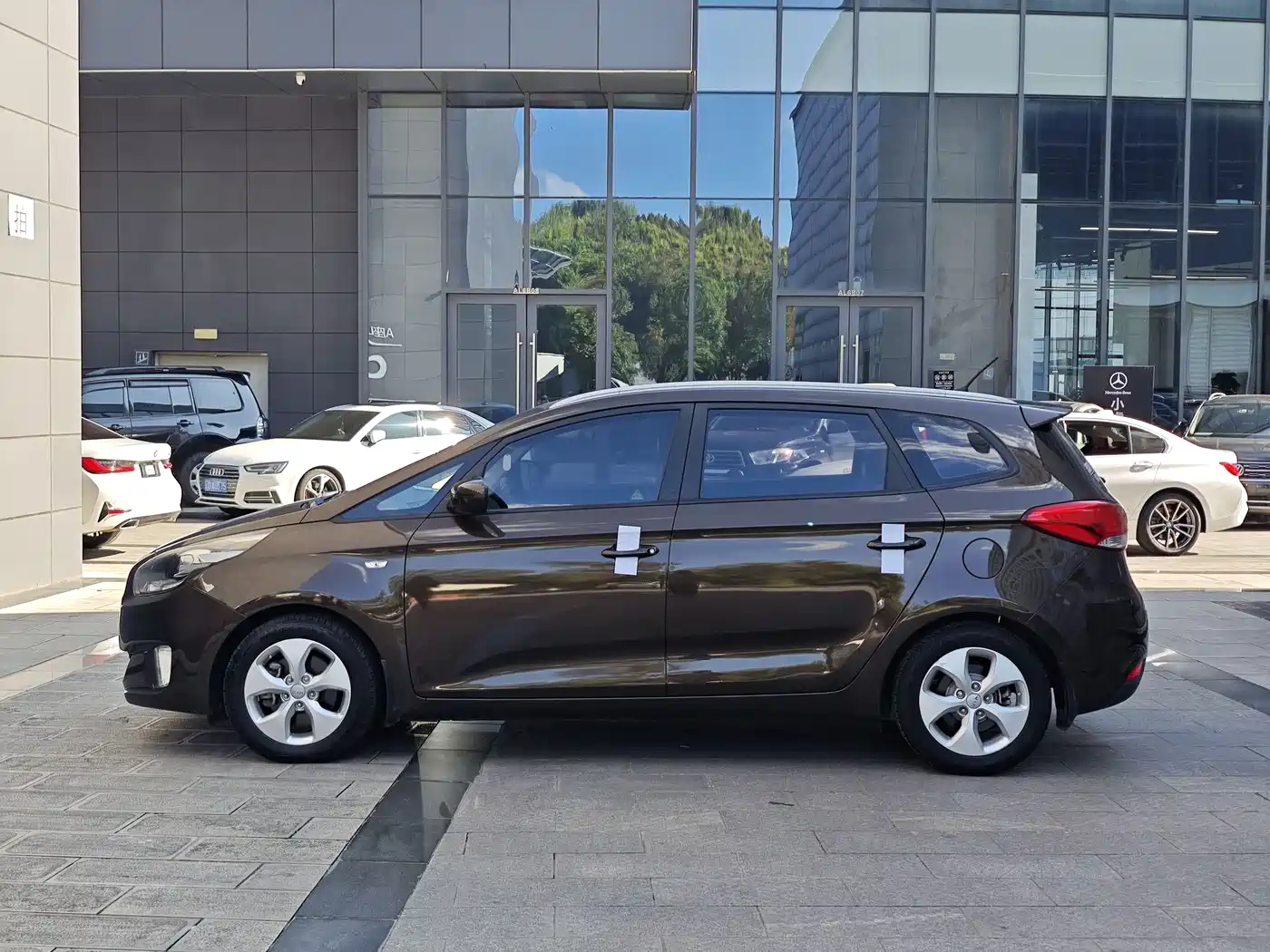 Kia Carens 2013 2.0L 7-Seat Auto Standard China IV фото 8