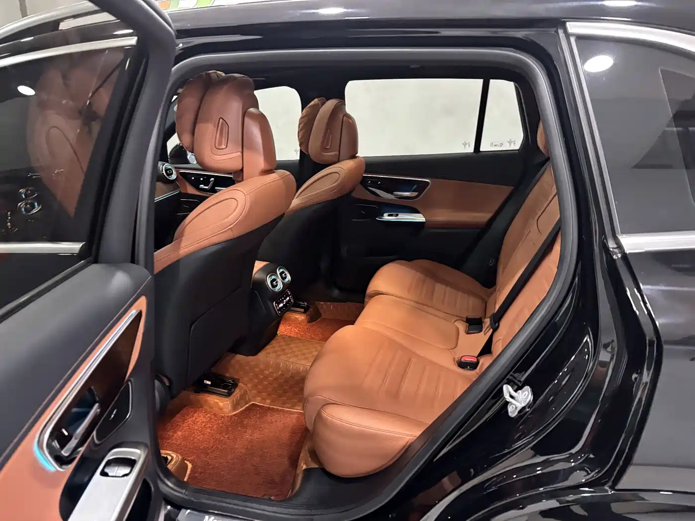 Mercedes-Benz GLC 2025 Facelift GLC 300 L 4MATIC Dynamic 5-seater фото 22