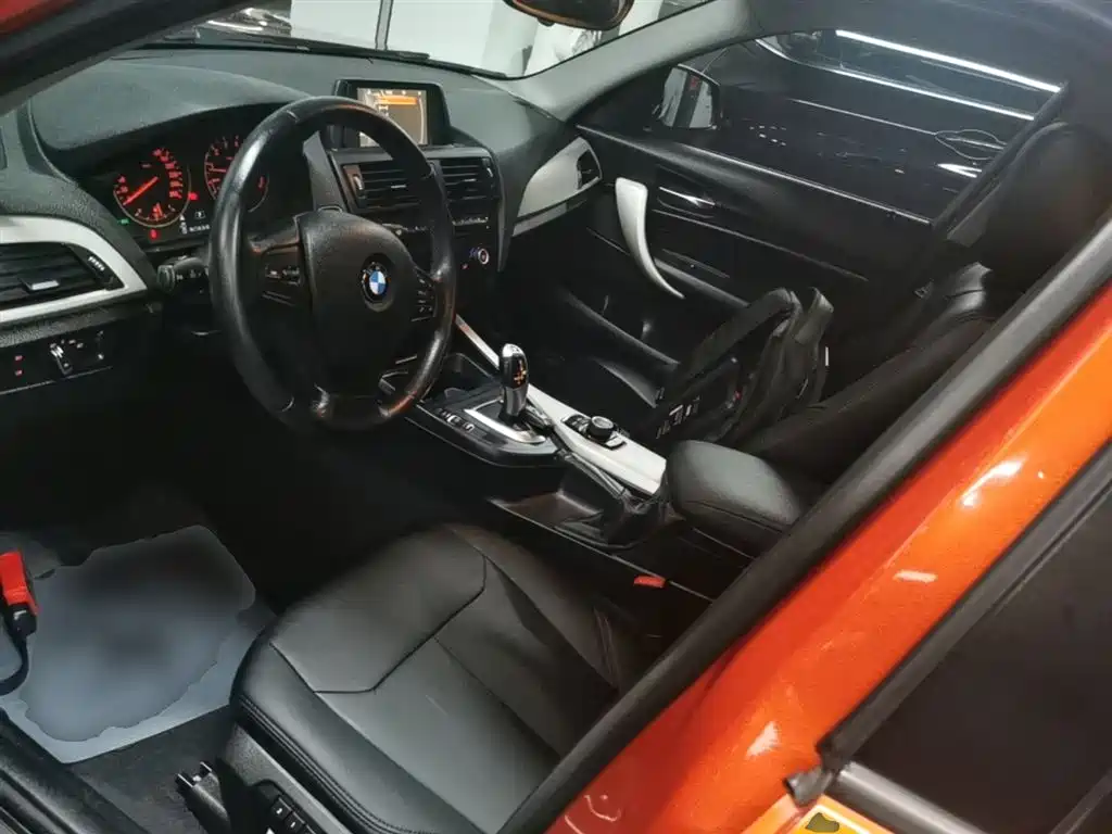 BMW 1 Series (Import) 2013 Facelift 118i Leading Model фото 15