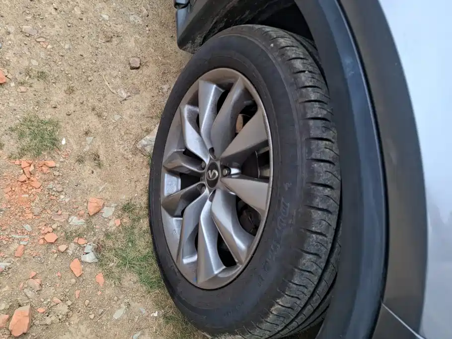 Photo 6 - Infiniti QX50