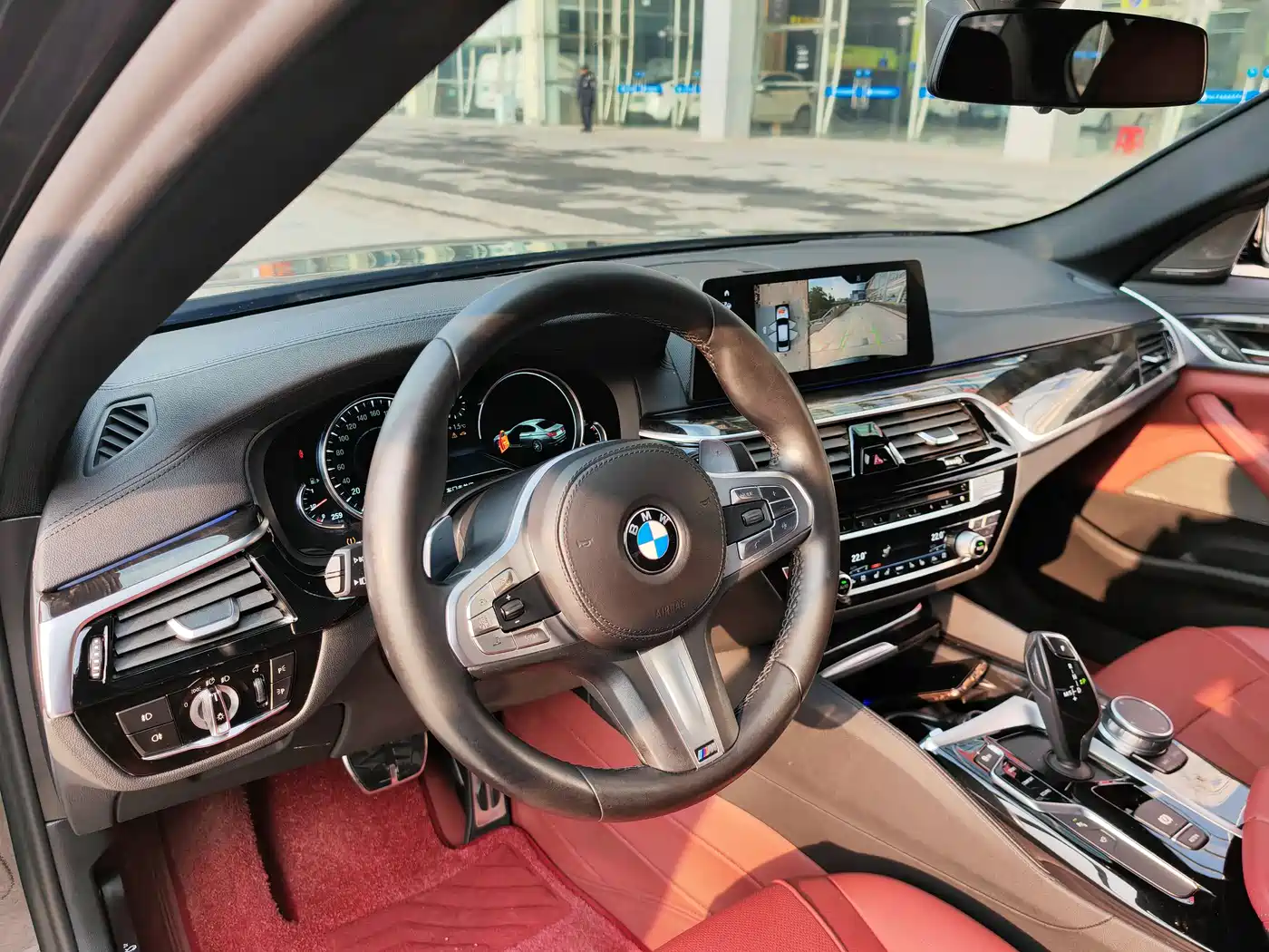 BMW 5 Series 2018 Facelift 530Li Exclusive M Sport Package фото 27