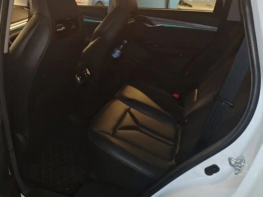 Photo 11 - Changan CS75 PLUS