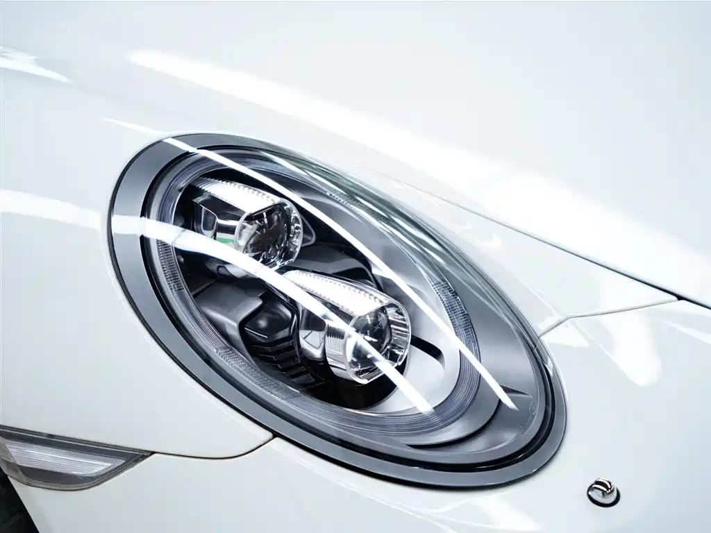 Porsche 911 2016 Carrera 3.0T фото 17