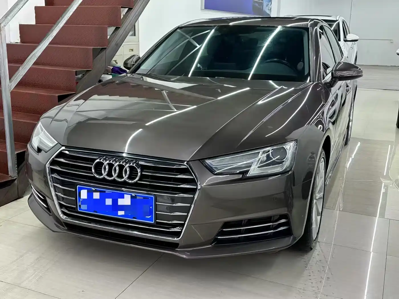 Audi A4L 2018 30th Anniversary 40 TFSI Progressive