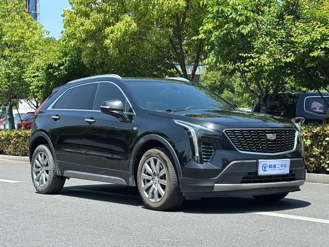Cadillac XT4 2021 28T FWD Premium Edition фото 3