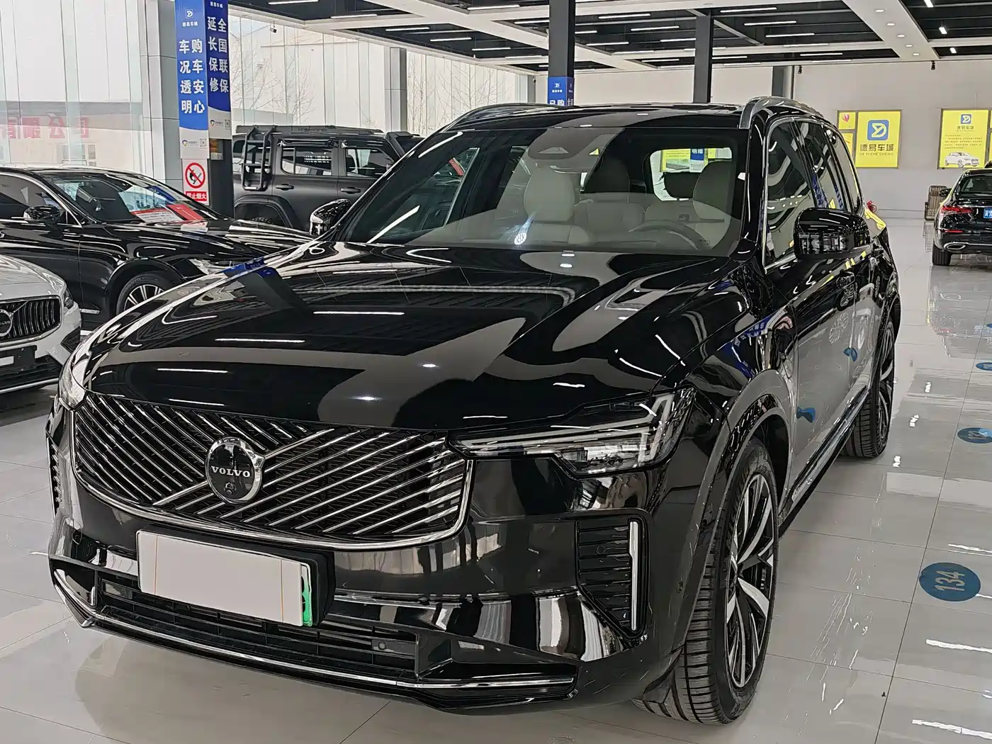 VOLVO XC90 PLUG IN HYBRID