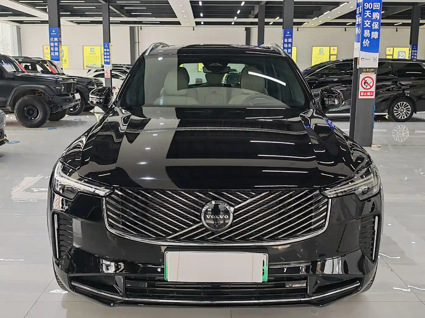 VOLVO XC90 PLUG IN HYBRID