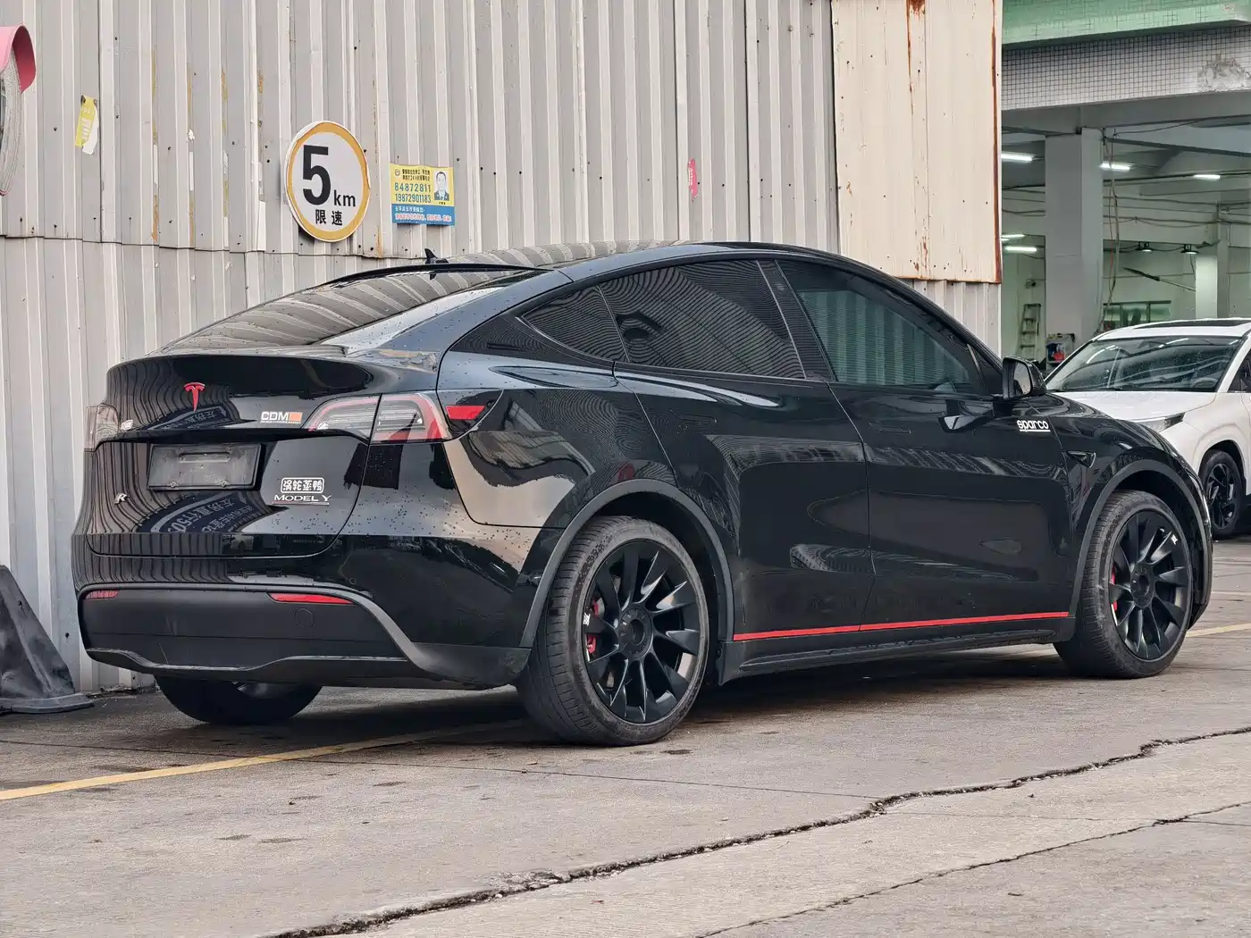 Фото 7 - Tesla Model Y