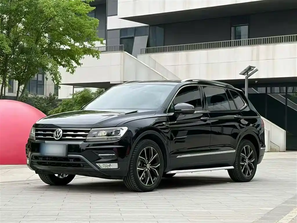 Volkswagen Tiguan L 2019 330TSI Auto 2WD Smart Luxury Edition China V фото 3
