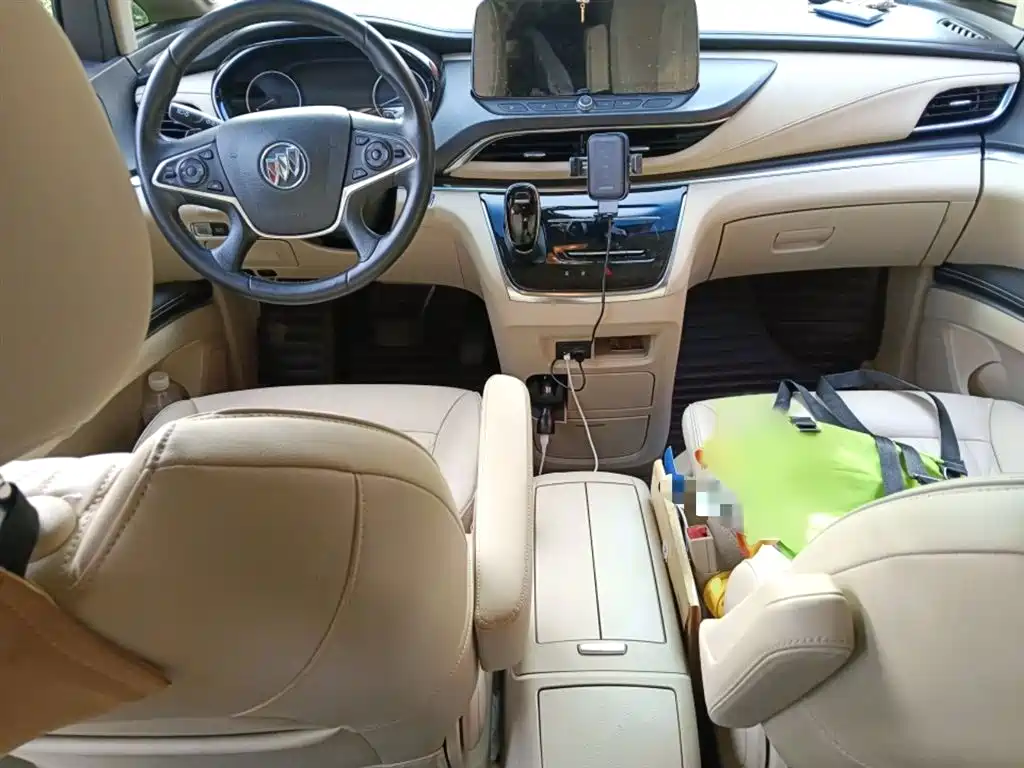 BUICK GL8