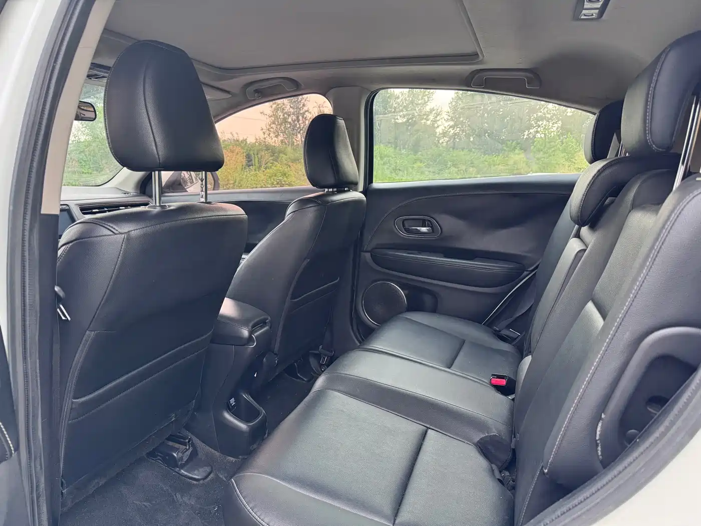 Honda Vezel 2015 2015 1.8L CVT FWD Luxury
