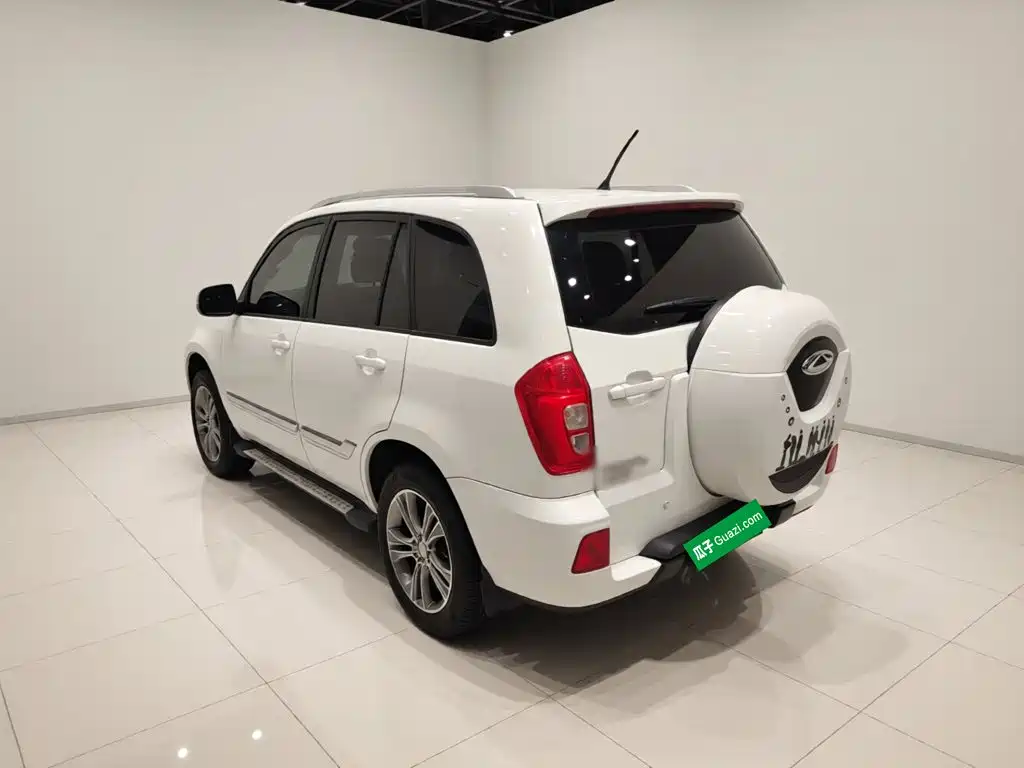 Chery Tiggo 3 2014 2014 1.6L CVT Smart