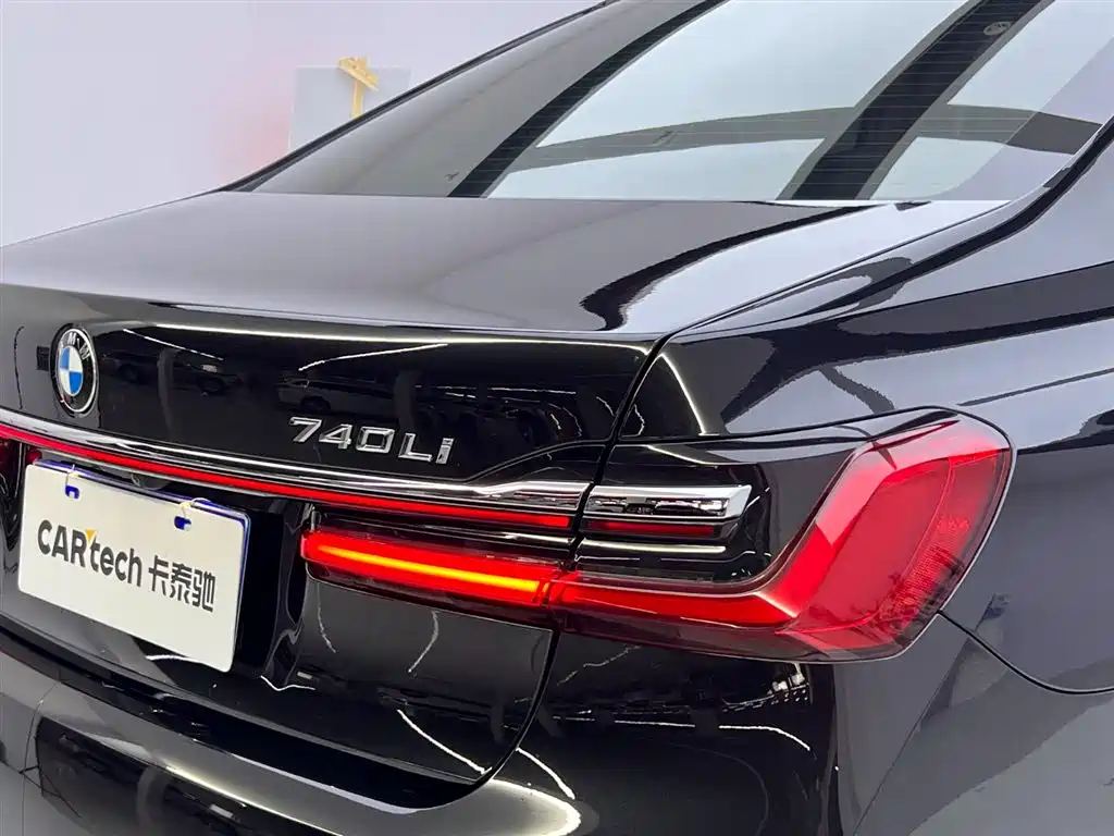 BMW 7 Series 2019 740Li Leading Luxury Package фото 11