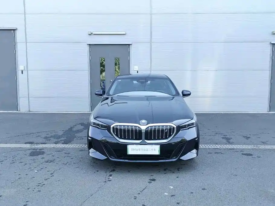 BMW i5 2026 2025 eDrive 40L M Sport Package