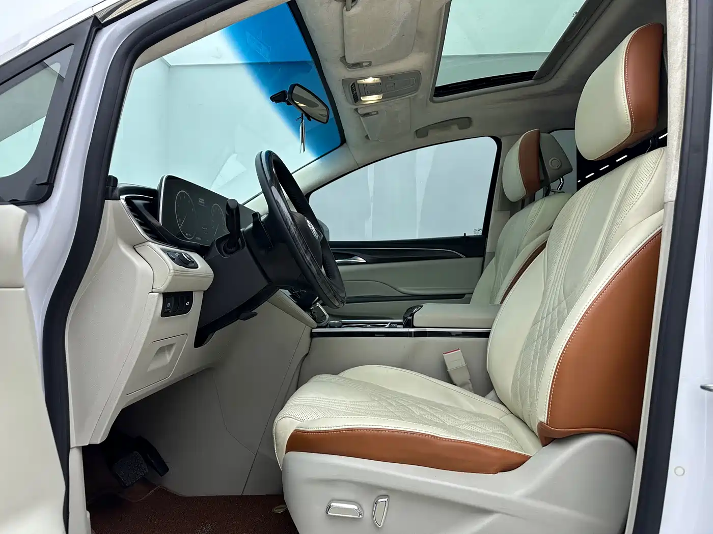 Buick GL8 2022 ES Landmark 653T Comfort фото 10