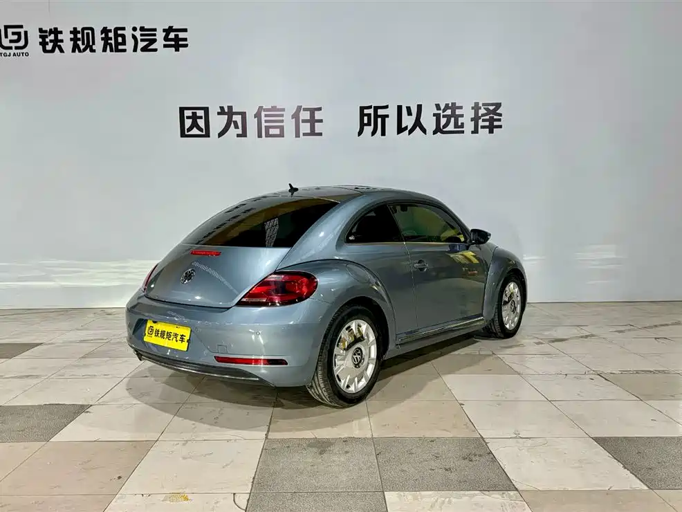 Volkswagen Beetle 2019 180TSI Classic Edition фото 4