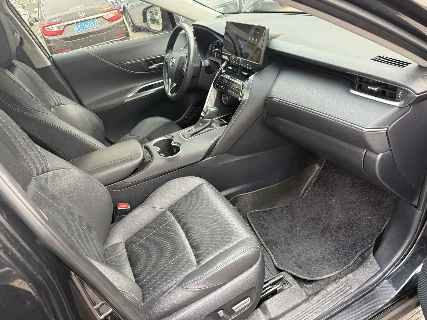 TOYOTA LING FANG HARRIER
