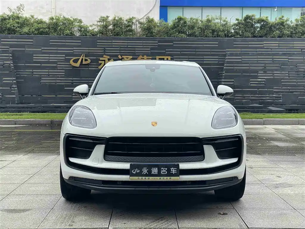 Porsche Macan 2022 Macan 2.0T фото 2