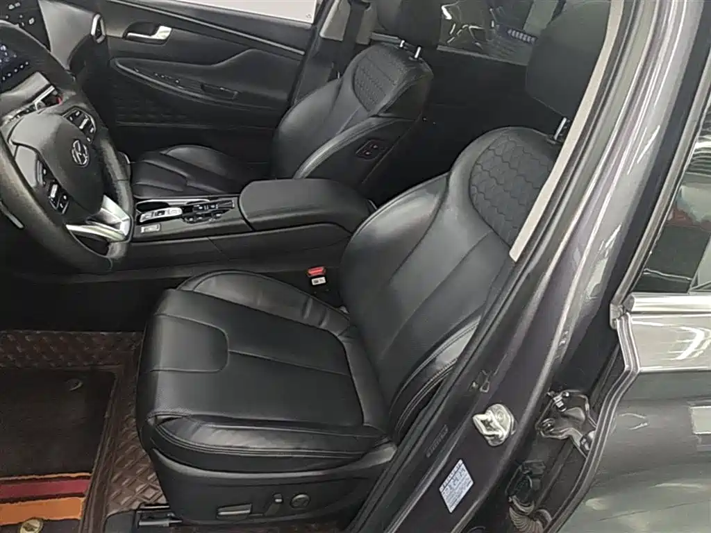 Hyundai Santa Fe 2019 380 TGDi TOP Auto 2WD Flagship Edition China VI фото 15