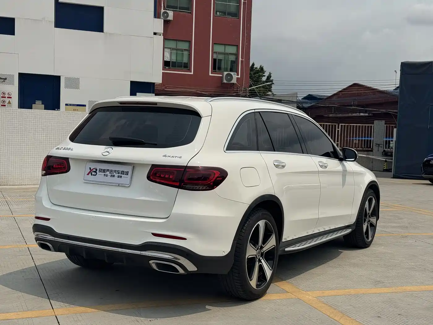 Mercedes-Benz GLC 2022 Model GLC 300 L 4MATIC Luxury Edition фото 5