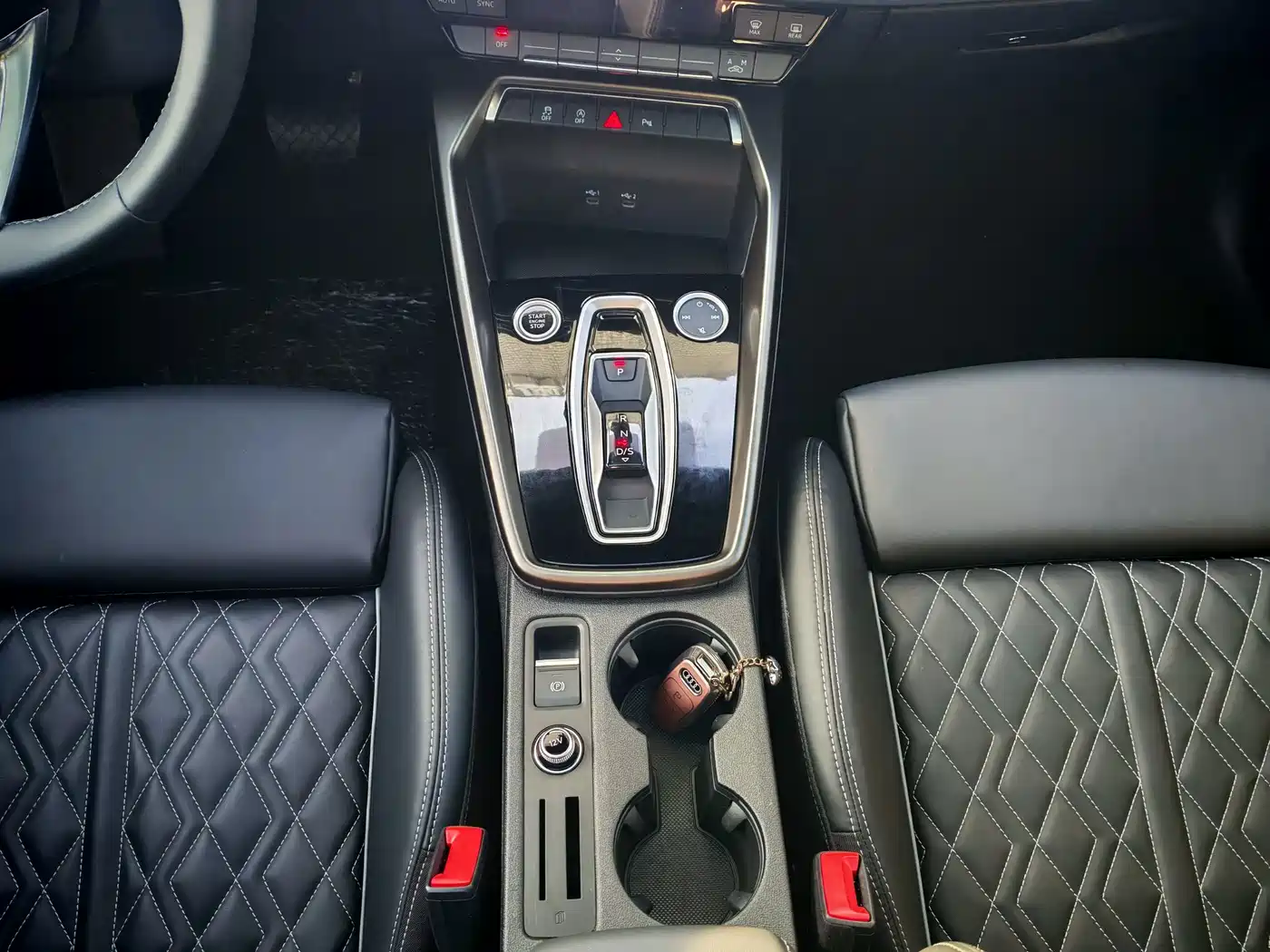 Audi A3 2026 2025 Facelift A3L Limousine 35TFSI Flying Spur Premium