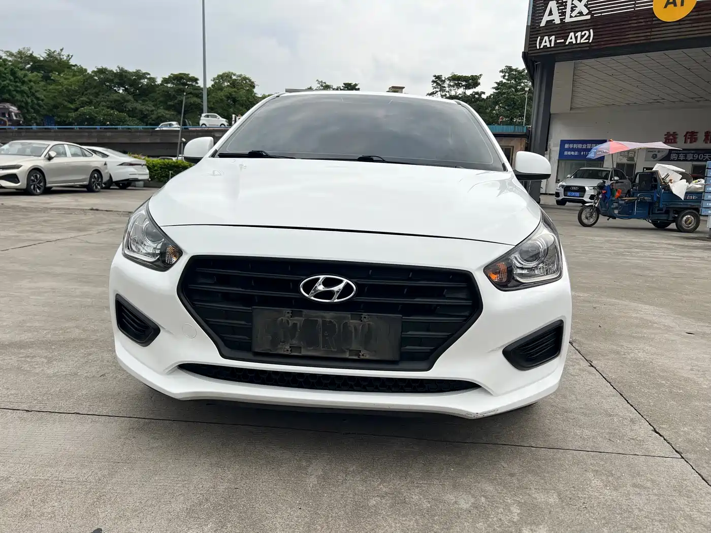 Hyundai Verna 2017 1.4L Manual Renewal China V фото 2