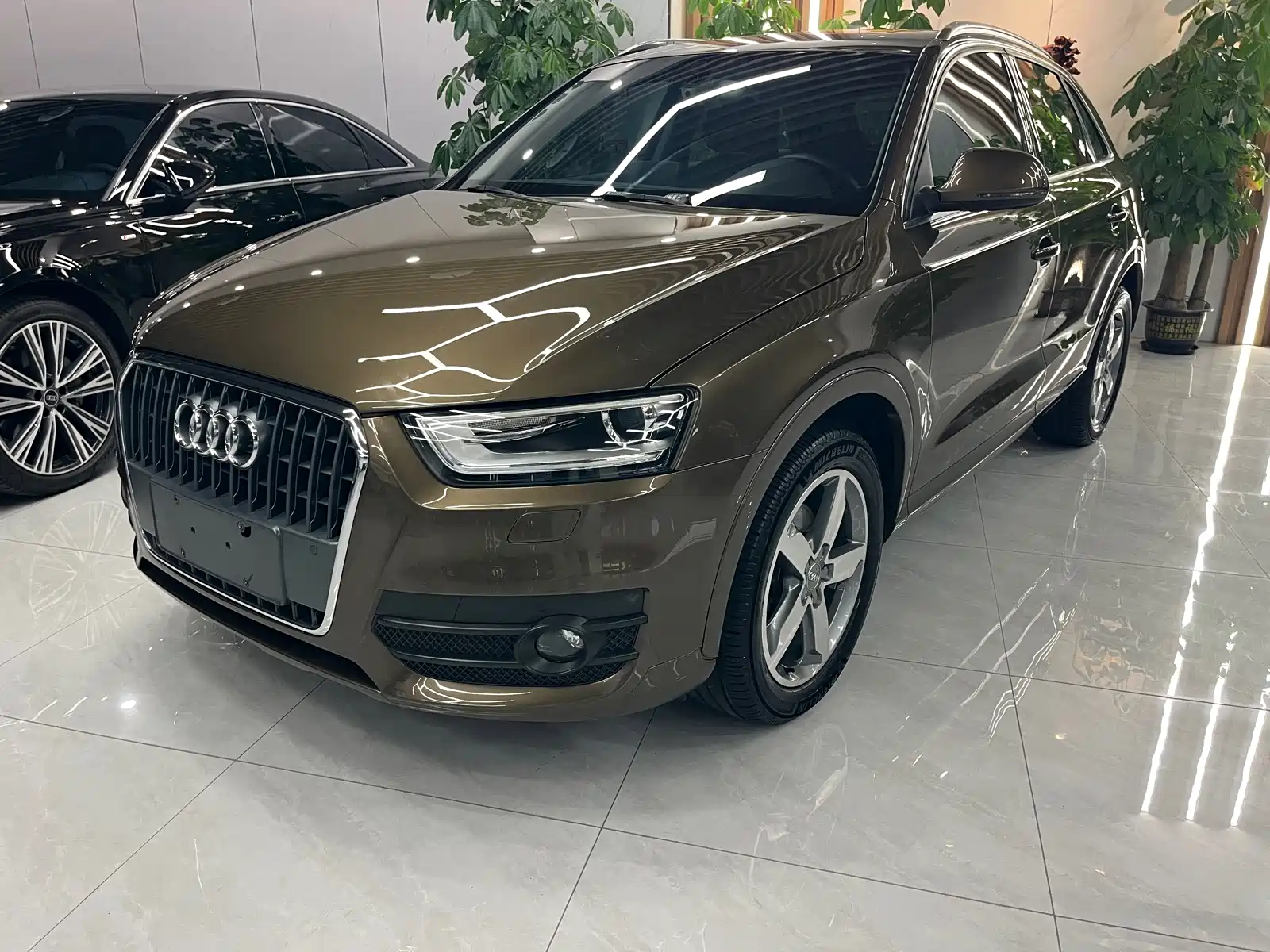 Фото 1 - Audi Q3