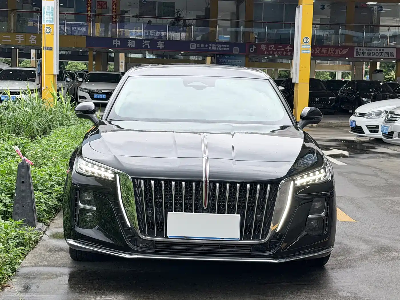 Hongqi H5 2026 2025 2.0T Automatic Flag Celebration 500,000 Units Anniversary Edition