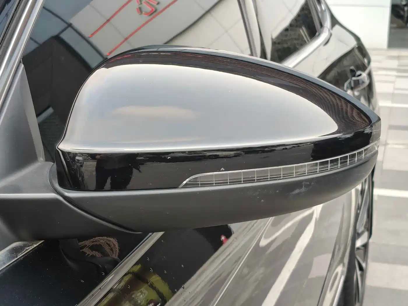 Volkswagen Passat 2022 330TSI Starlight Elite Edition фото 27