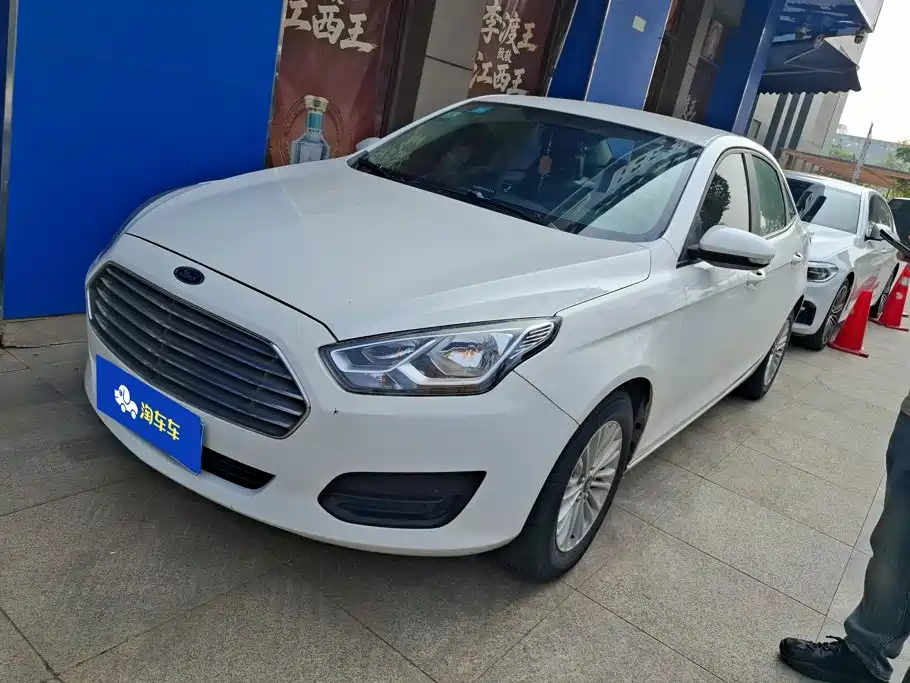 Ford Escort 2017 — пригон из Китая