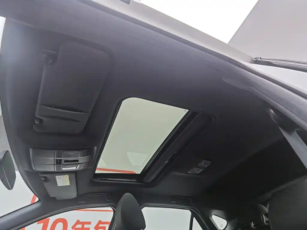 Фото 14 - Mazda CX-4