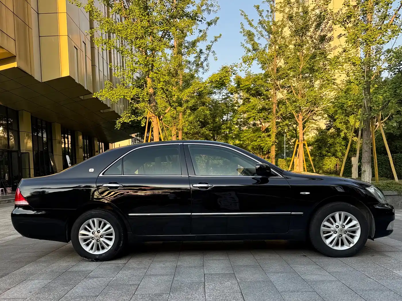 Toyota Crown 2007 2.5L Royal Special Edition фото 7